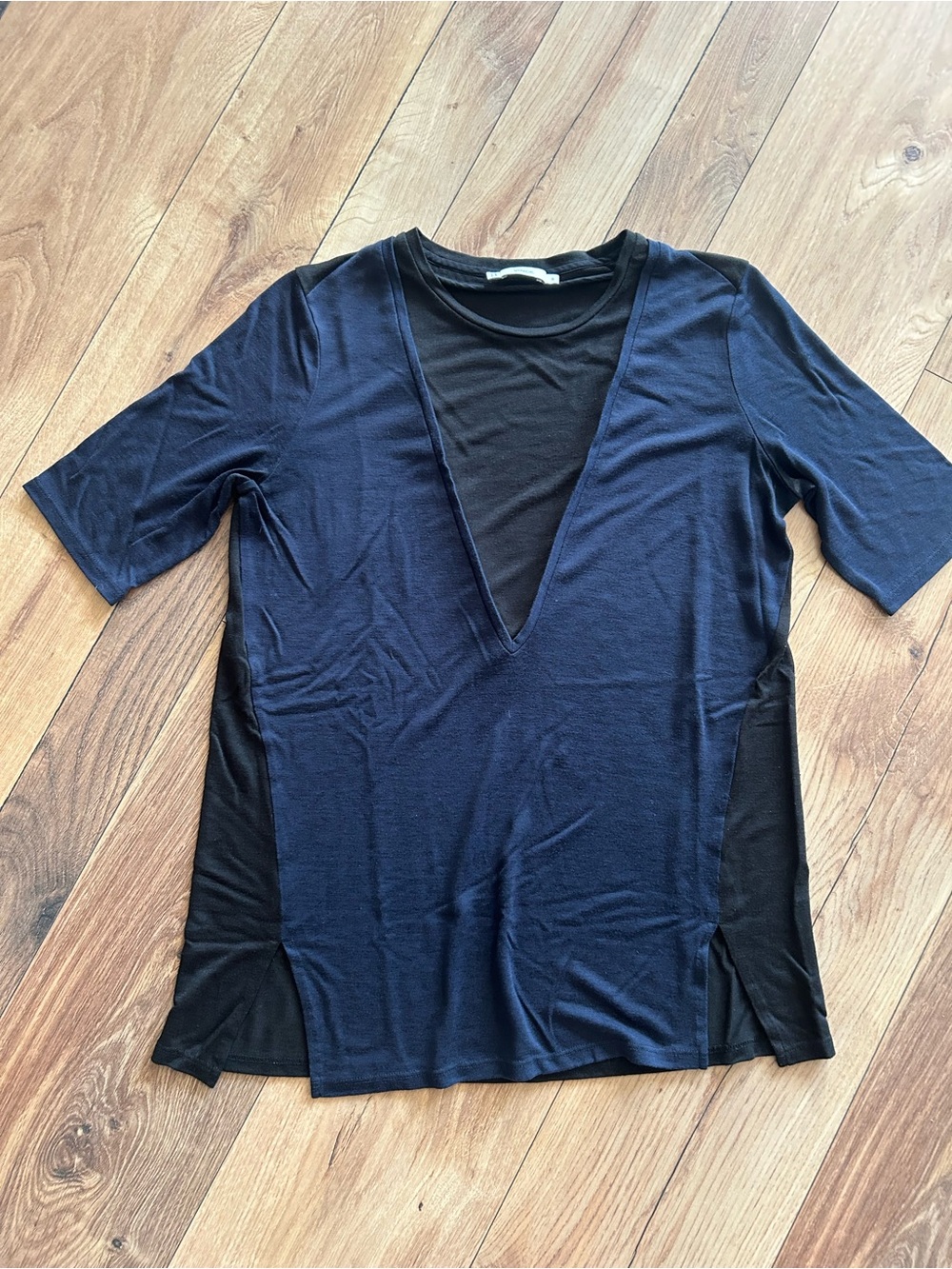 Vince Navy and Black Layered V-Neck Short Sleeve Top